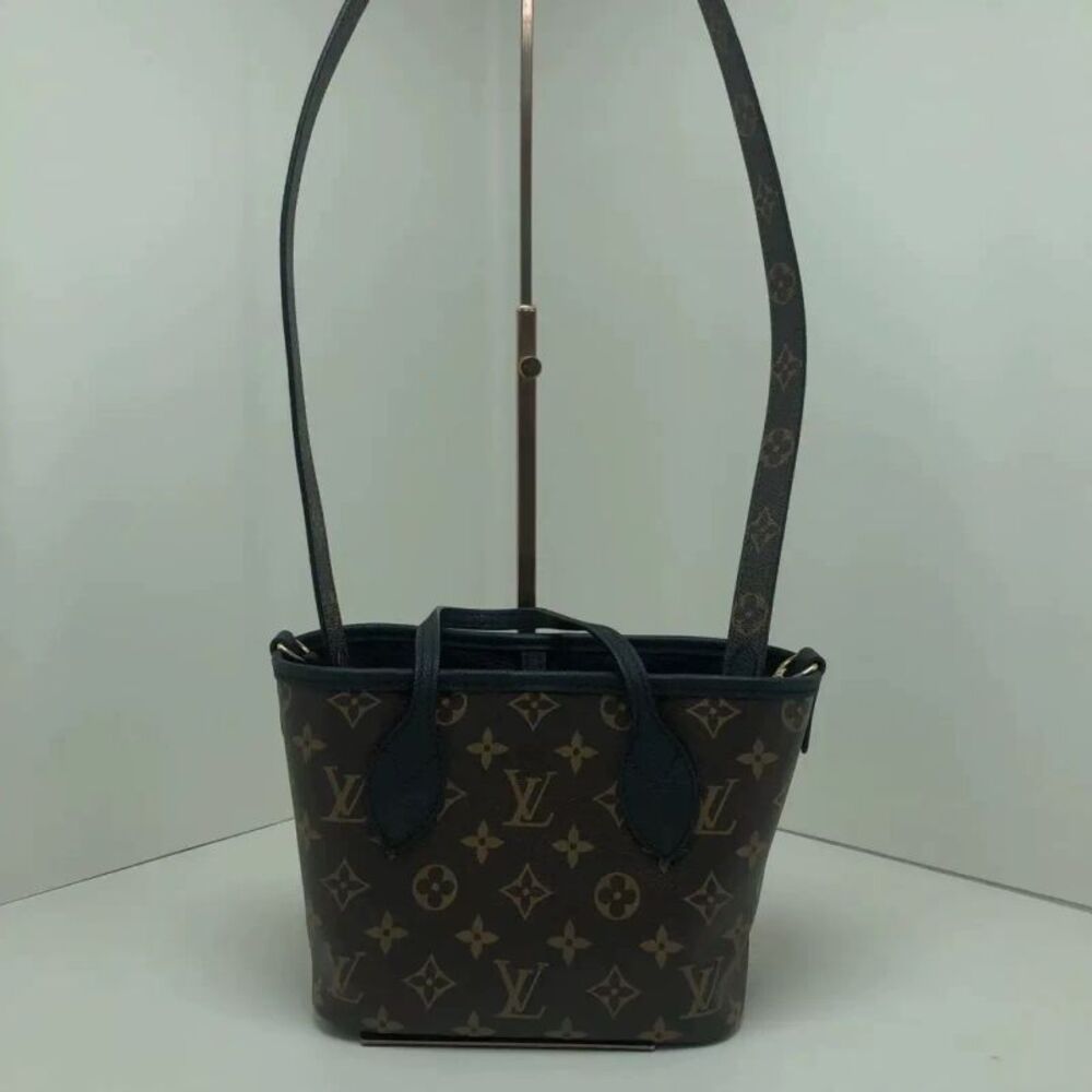 Louis Vuitton Women Pre-Loved Bag Very Good Condition